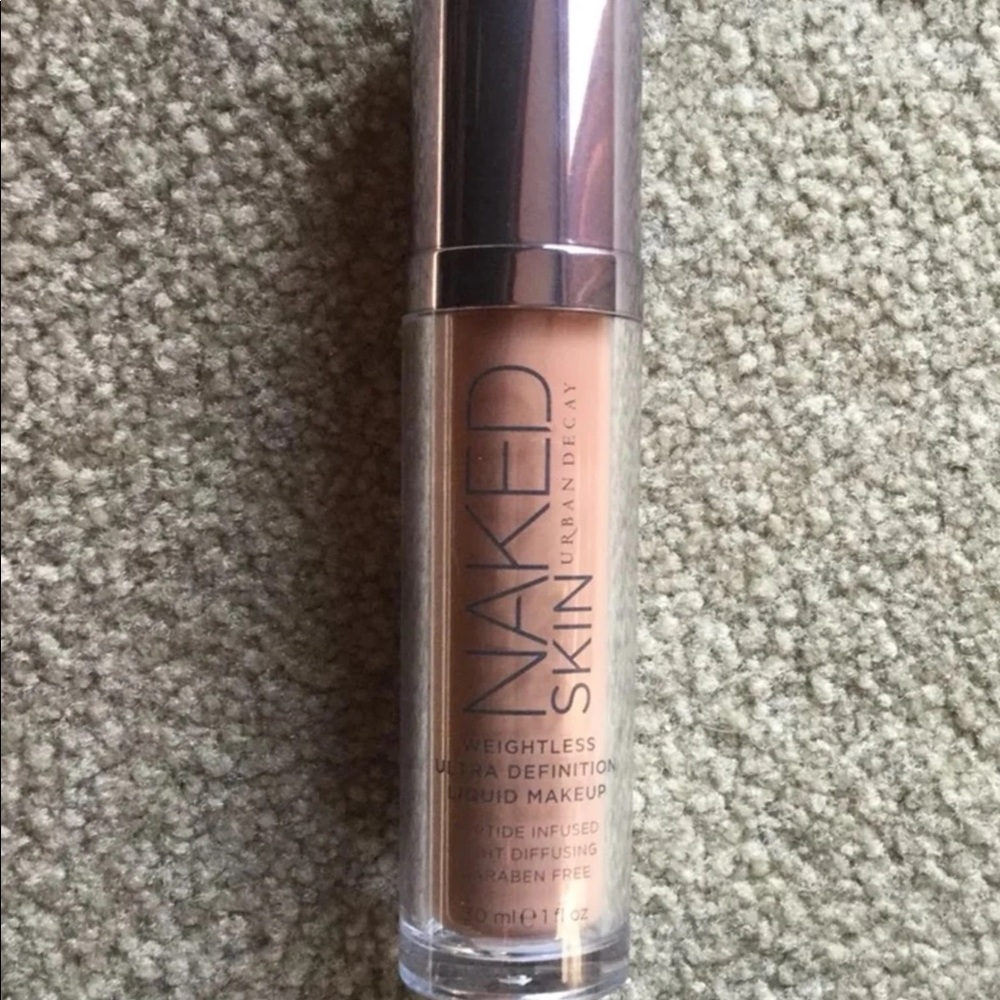 Urban Decay Naked Skin